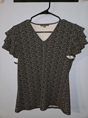 Adrianna Papell Black & White Speckled Top